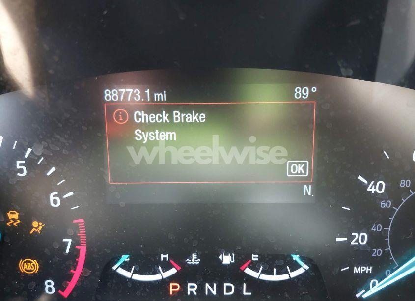 Photo 16 of 2020 Ford Escape SEL (VIN 1FMCU0H69LUB23895)