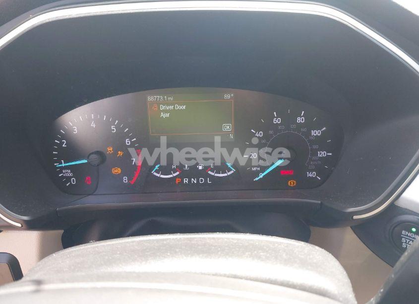 Photo 7 of 2020 Ford Escape SEL (VIN 1FMCU0H69LUB23895)