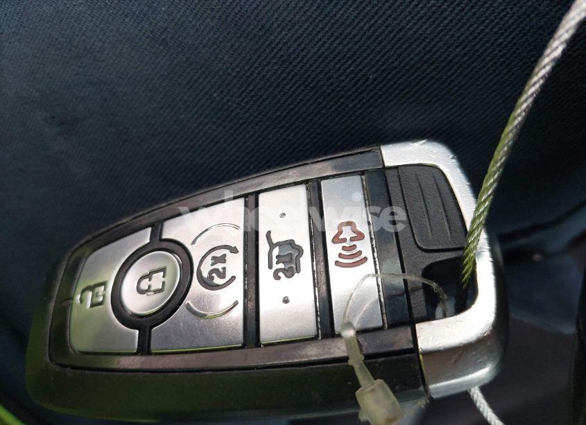 Photo 11 of 2022 Ford Escape SEL (VIN 1FMCU0H69NUA31642)