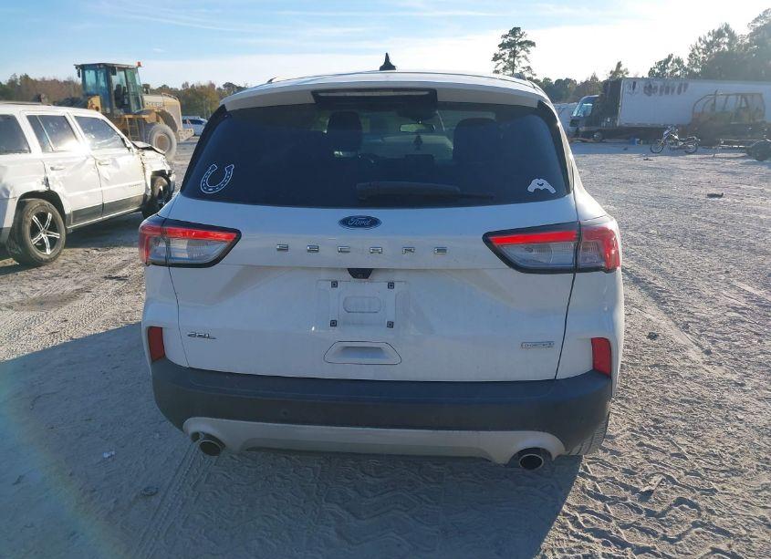 Photo 16 of 2020 Ford Escape SEL (VIN 1FMCU0H6XLUA22932)