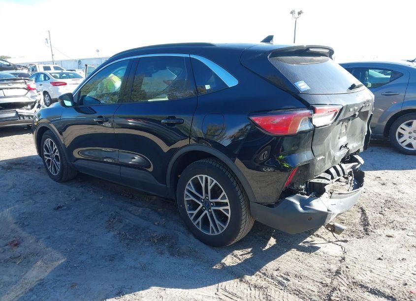 Photo 3 of 2020 Ford Escape SEL (VIN 1FMCU0H6XLUB10430)