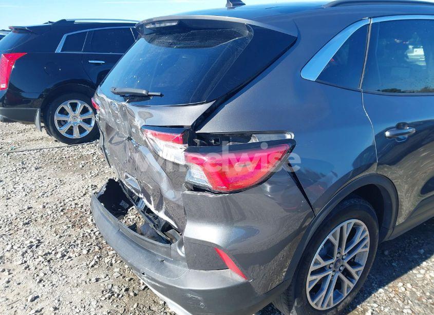 Photo 19 of 2022 Ford Escape SEL (VIN 1FMCU0H6XNUB89441)