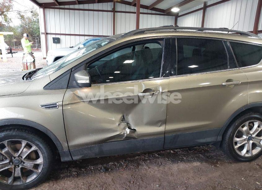 Photo 6 of 2013 Ford Escape SEL (VIN 1FMCU0H90DUB45442)