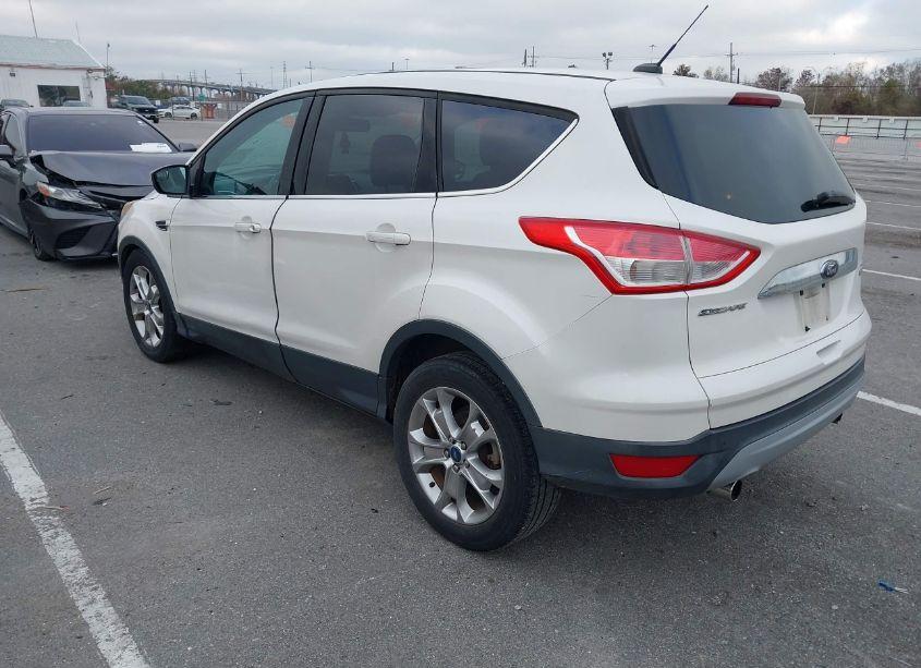 Photo 3 of 2013 Ford Escape SEL (VIN 1FMCU0H92DUA10818)