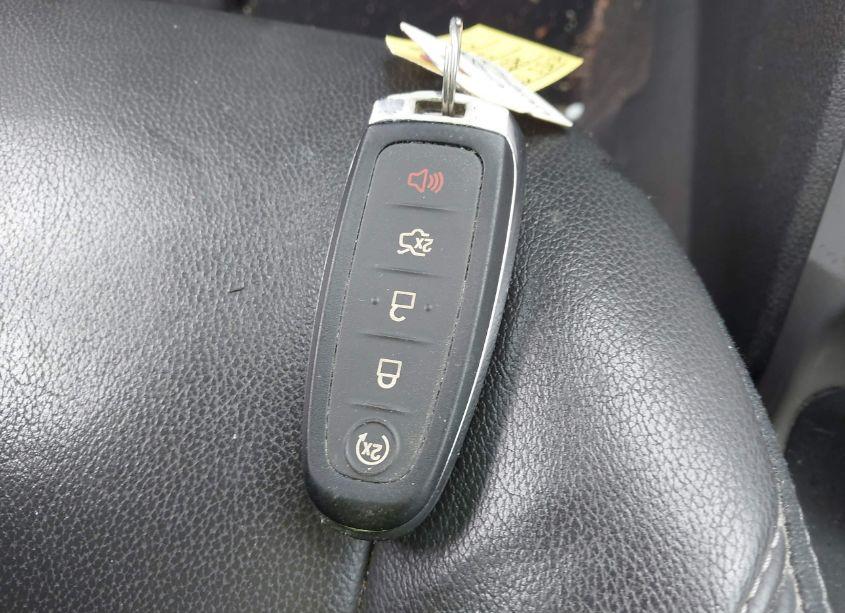 Photo 11 of 2013 Ford Escape SEL (VIN 1FMCU0H93DUA38546)