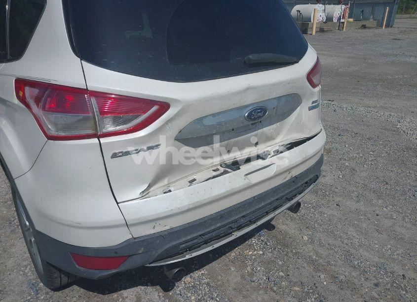 Photo 15 of 2013 Ford Escape SEL (VIN 1FMCU0H97DUA83702)