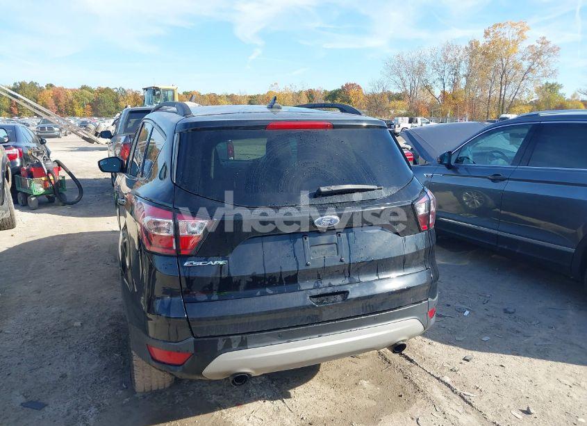 Photo 16 of 2018 Ford Escape SEL (VIN 1FMCU0HD0JUC79304)