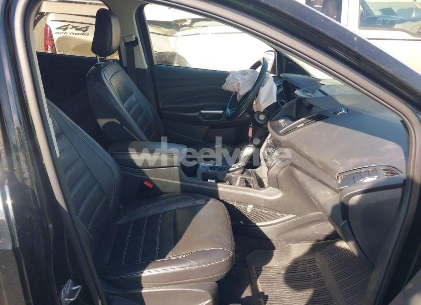 Photo 5 of 2018 Ford Escape SEL (VIN 1FMCU0HD0JUC79304)