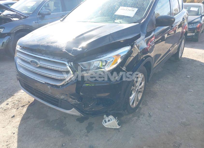 Photo 6 of 2018 Ford Escape SEL (VIN 1FMCU0HD0JUC79304)