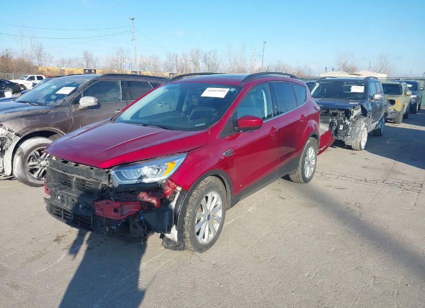 Photo 2 of 2019 Ford Escape SEL (VIN 1FMCU0HD0KUB23460)