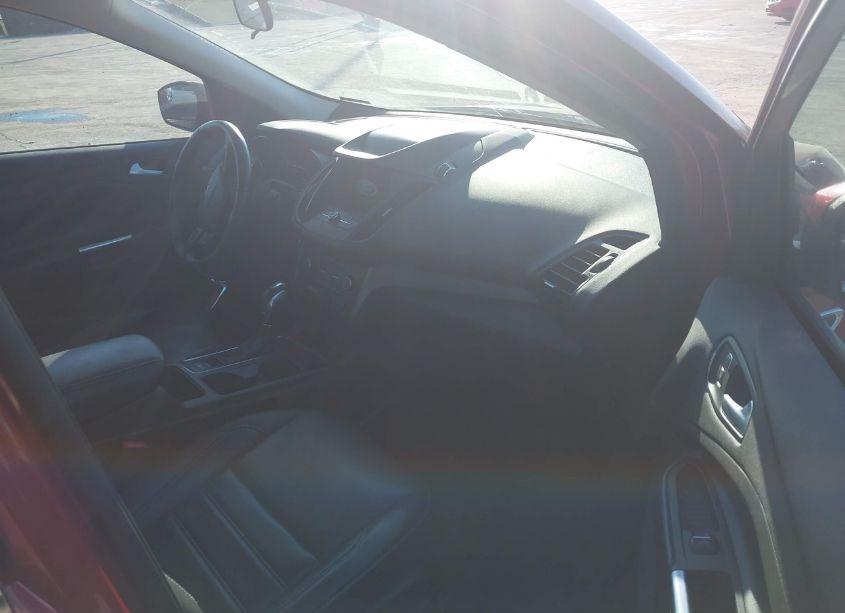 Photo 5 of 2019 Ford Escape SEL (VIN 1FMCU0HD0KUB23460)