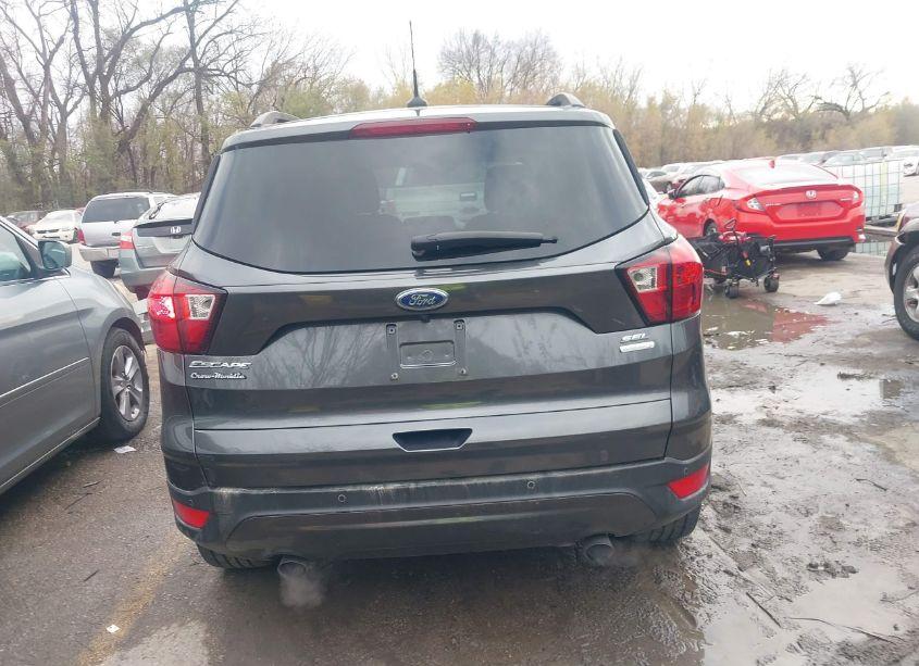 Photo 16 of 2019 Ford Escape SEL (VIN 1FMCU0HD0KUB27153)