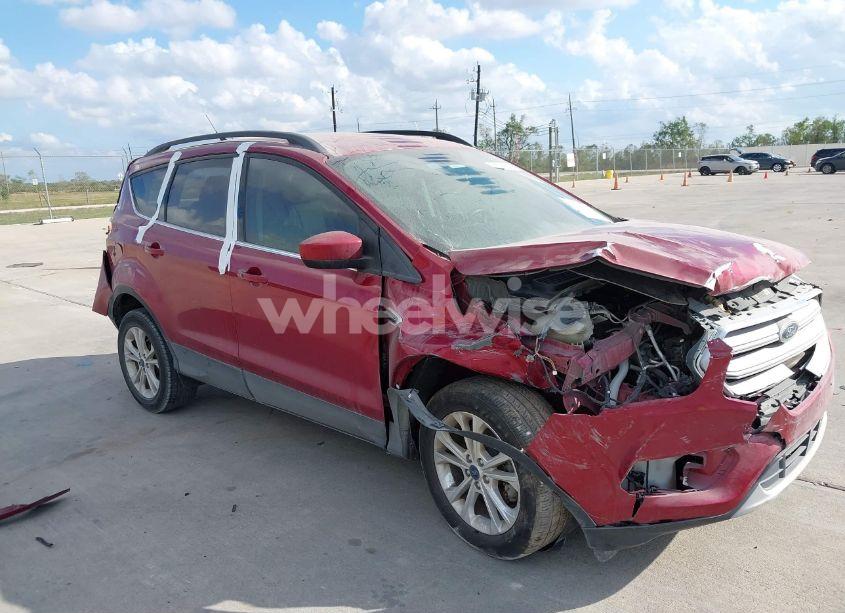 2019 Ford Escape SEL (VIN 1FMCU0HD1KUA62538) main photo