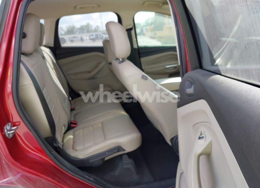 Photo 8 of 2019 Ford Escape SEL (VIN 1FMCU0HD1KUA62538)