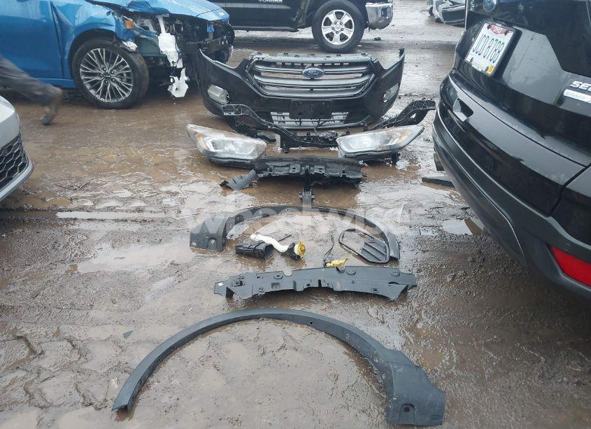 Photo 12 of 2019 Ford Escape SEL (VIN 1FMCU0HD1KUA95524)