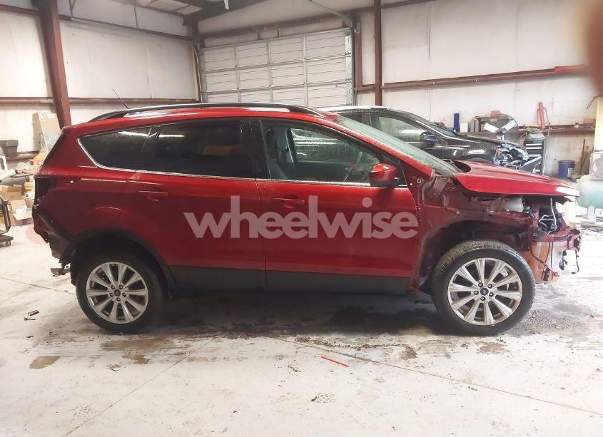 Photo 13 of 2019 Ford Escape SEL (VIN 1FMCU0HD1KUB21734)