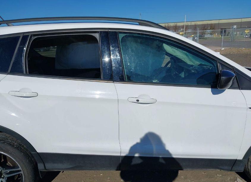 Photo 13 of 2019 Ford Escape SEL (VIN 1FMCU0HD1KUB62039)