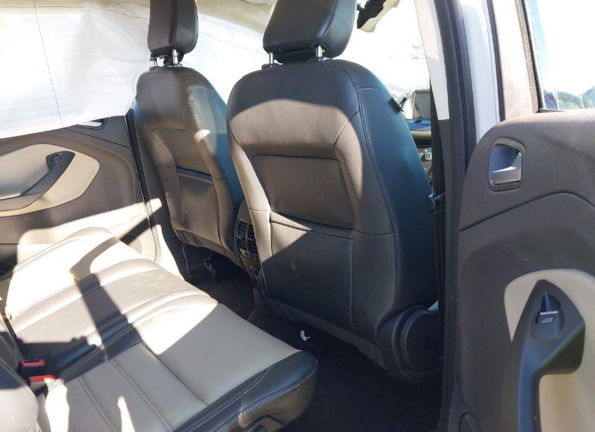 Photo 8 of 2019 Ford Escape SEL (VIN 1FMCU0HD1KUB62039)