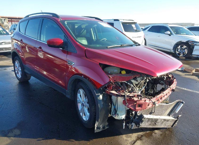 2018 Ford Escape SEL (VIN 1FMCU0HD2JUA35055) main photo