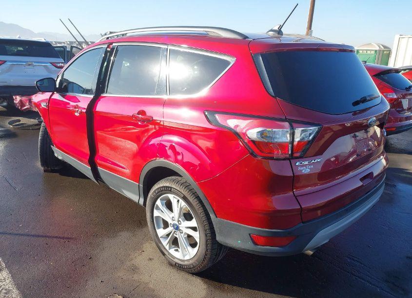 Photo 3 of 2018 Ford Escape SEL (VIN 1FMCU0HD2JUA35055)
