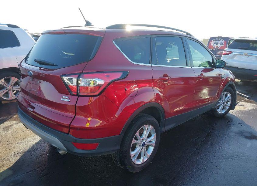 Photo 4 of 2018 Ford Escape SEL (VIN 1FMCU0HD2JUA35055)