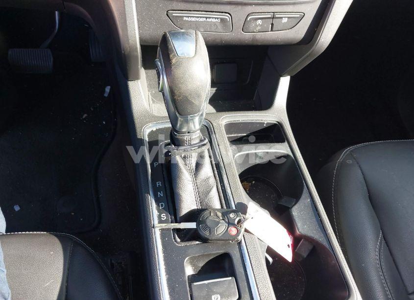 Photo 11 of 2018 Ford Escape SEL (VIN 1FMCU0HD2JUA64572)