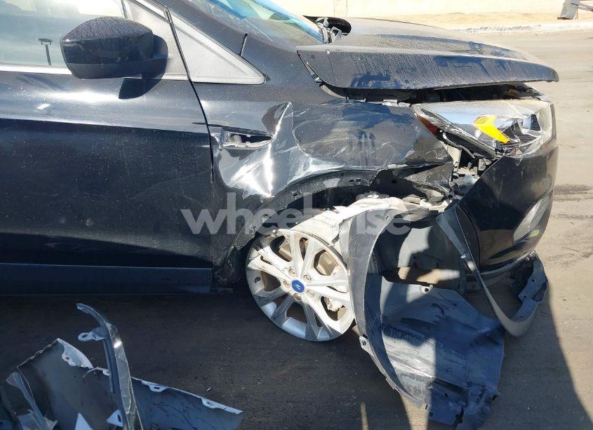 Photo 12 of 2018 Ford Escape SEL (VIN 1FMCU0HD2JUA64572)