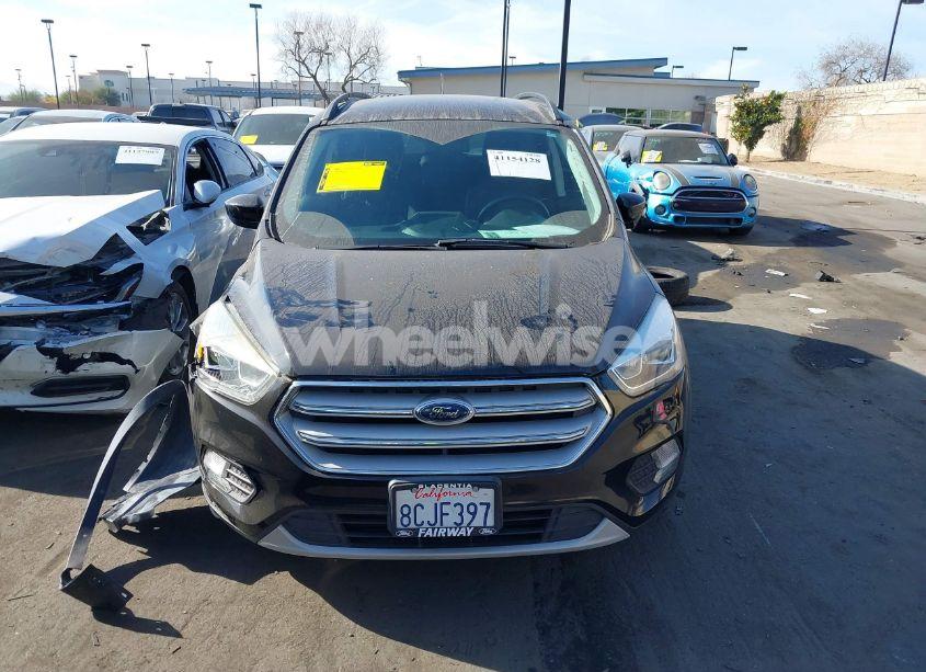 Photo 13 of 2018 Ford Escape SEL (VIN 1FMCU0HD2JUA64572)