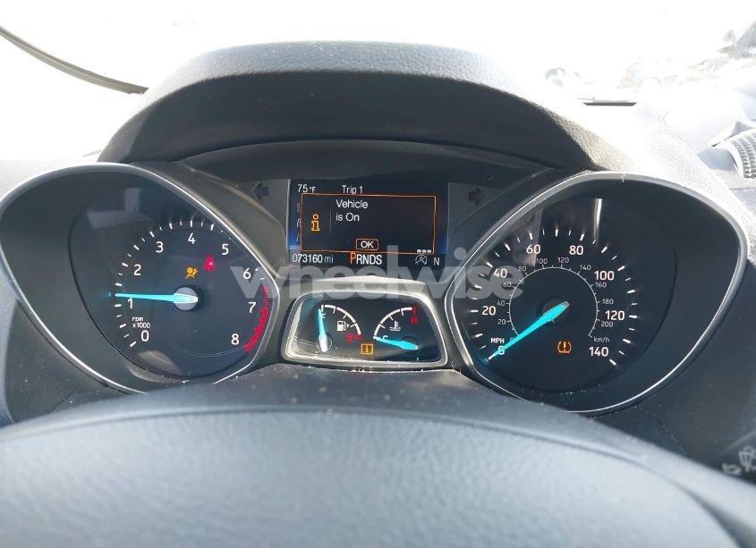 Photo 7 of 2018 Ford Escape SEL (VIN 1FMCU0HD2JUA64572)