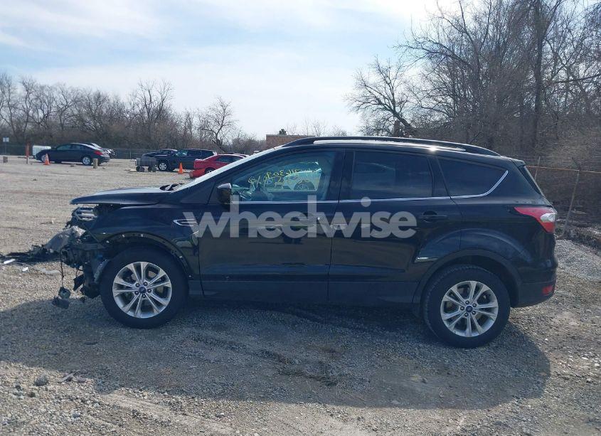 Photo 14 of 2018 Ford Escape SEL (VIN 1FMCU0HD2JUB39643)