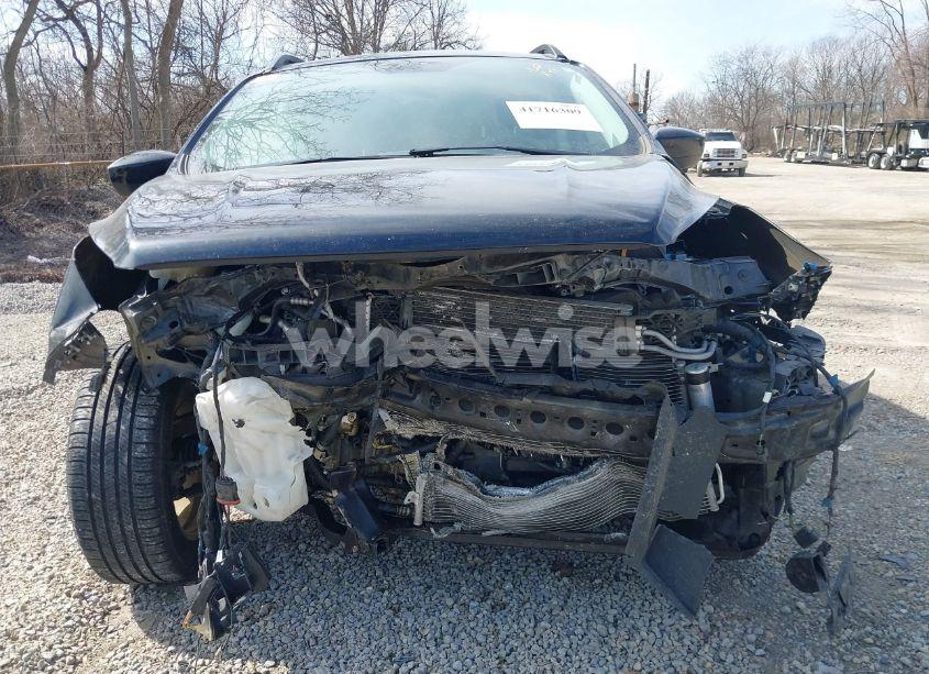 Photo 6 of 2018 Ford Escape SEL (VIN 1FMCU0HD2JUB39643)