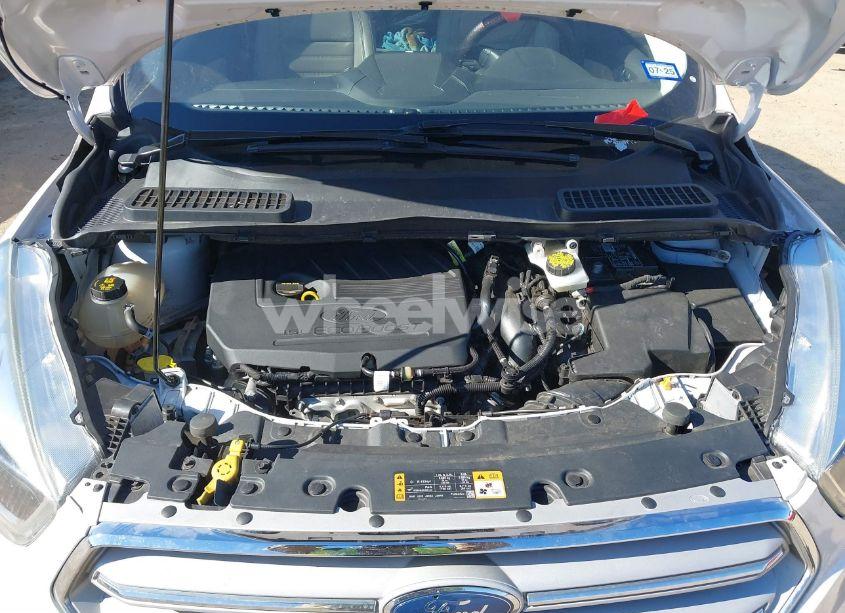 Photo 10 of 2018 Ford Escape SEL (VIN 1FMCU0HD2JUB42347)