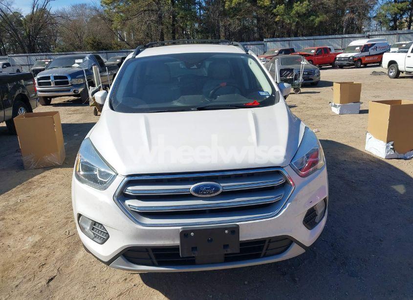 Photo 12 of 2018 Ford Escape SEL (VIN 1FMCU0HD2JUB42347)