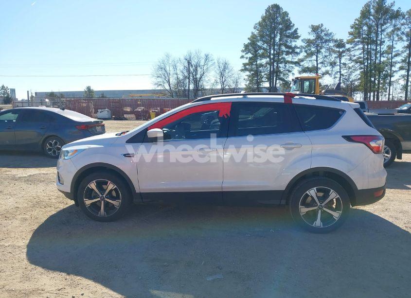Photo 14 of 2018 Ford Escape SEL (VIN 1FMCU0HD2JUB42347)