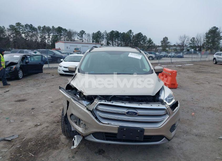 Photo 12 of 2018 Ford Escape SEL (VIN 1FMCU0HD2JUC45302)