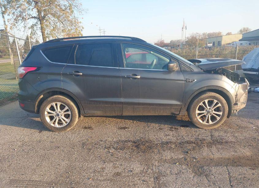 Photo 14 of 2018 Ford Escape SEL (VIN 1FMCU0HD2JUC47342)