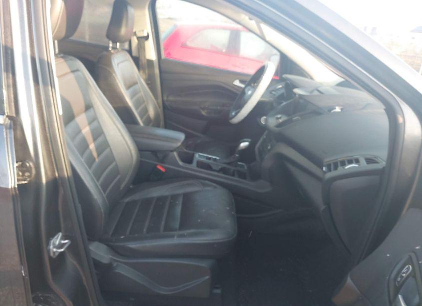 Photo 5 of 2018 Ford Escape SEL (VIN 1FMCU0HD2JUC47342)