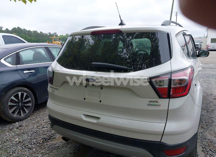 Photo 16 of 2018 Ford Escape SEL (VIN 1FMCU0HD2JUC67025)