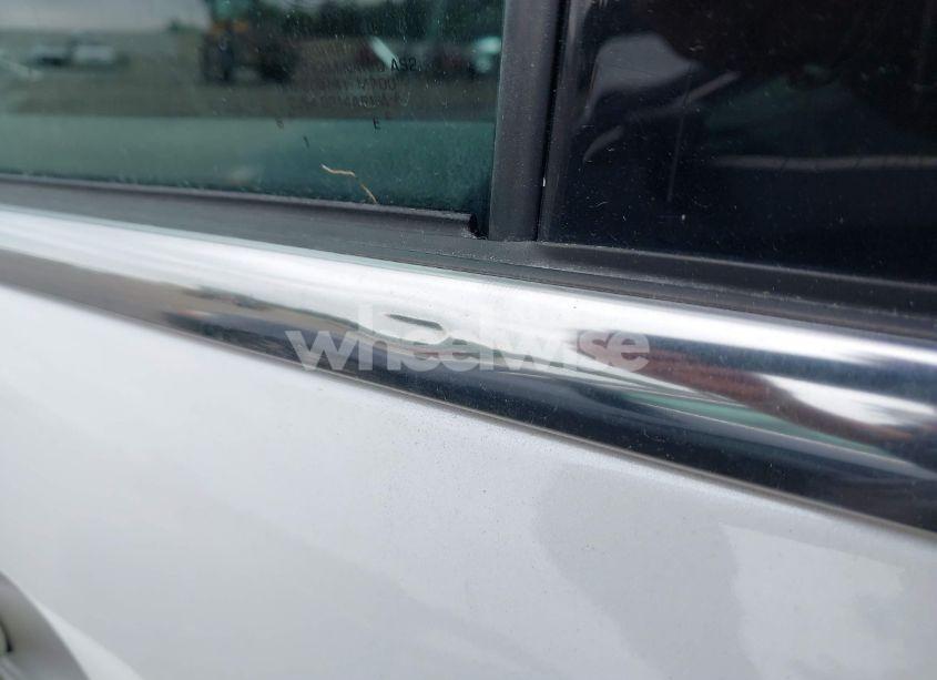 Photo 6 of 2018 Ford Escape SEL (VIN 1FMCU0HD2JUC67025)