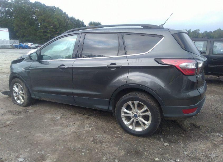 Photo 14 of 2018 Ford Escape SEL (VIN 1FMCU0HD2JUC99926)