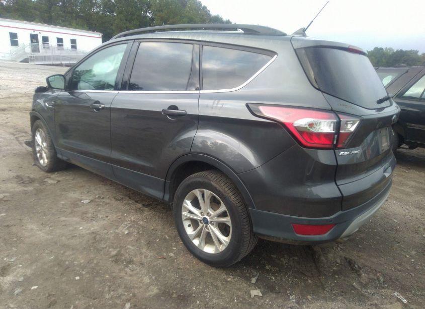 Photo 3 of 2018 Ford Escape SEL (VIN 1FMCU0HD2JUC99926)