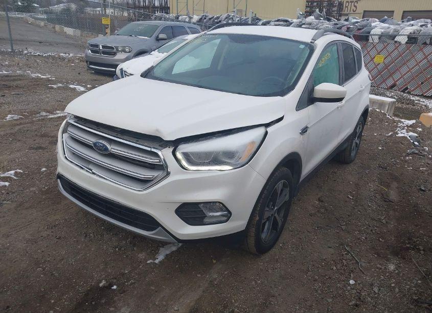 Photo 2 of 2018 Ford Escape SEL (VIN 1FMCU0HD2JUD26185)