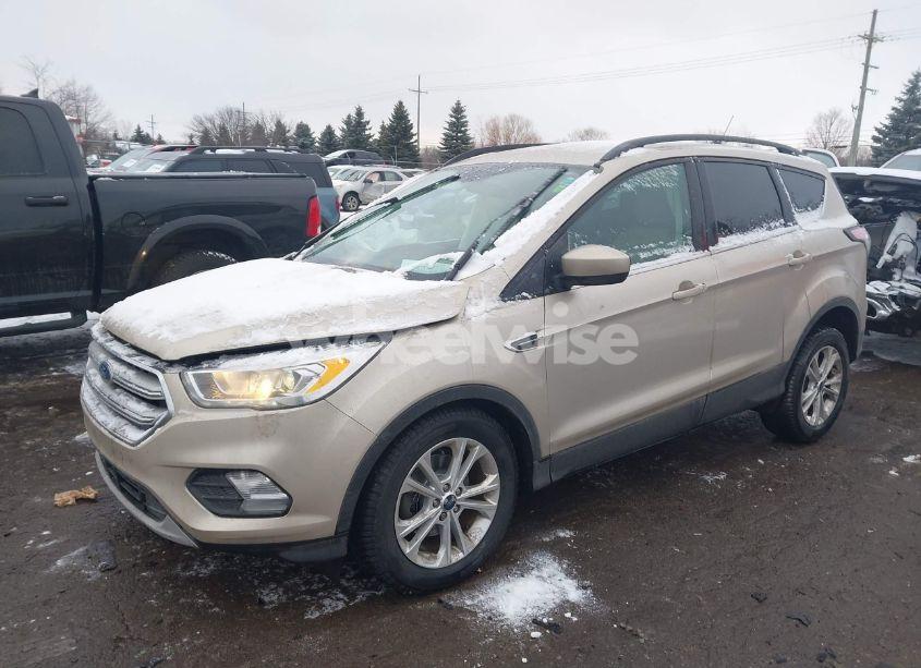 Photo 2 of 2018 Ford Escape SEL (VIN 1FMCU0HD3JUB71209)