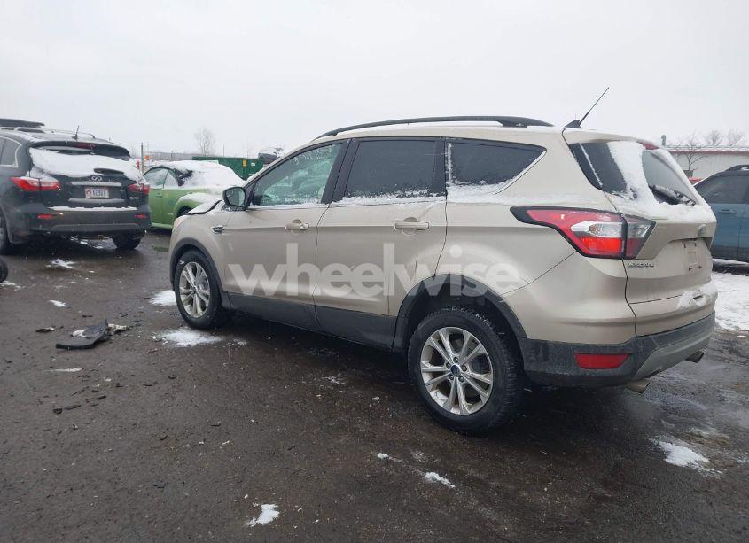 Photo 3 of 2018 Ford Escape SEL (VIN 1FMCU0HD3JUB71209)