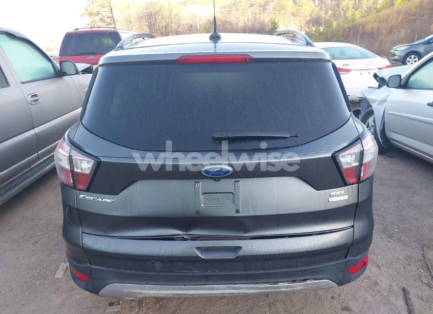 Photo 16 of 2018 Ford Escape SEL (VIN 1FMCU0HD3JUD13817)