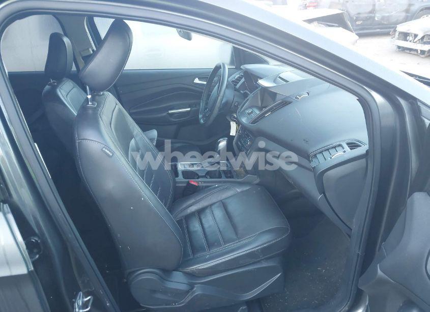 Photo 5 of 2018 Ford Escape SEL (VIN 1FMCU0HD3JUD13817)