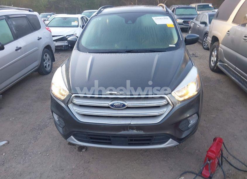 Photo 6 of 2018 Ford Escape SEL (VIN 1FMCU0HD3JUD13817)