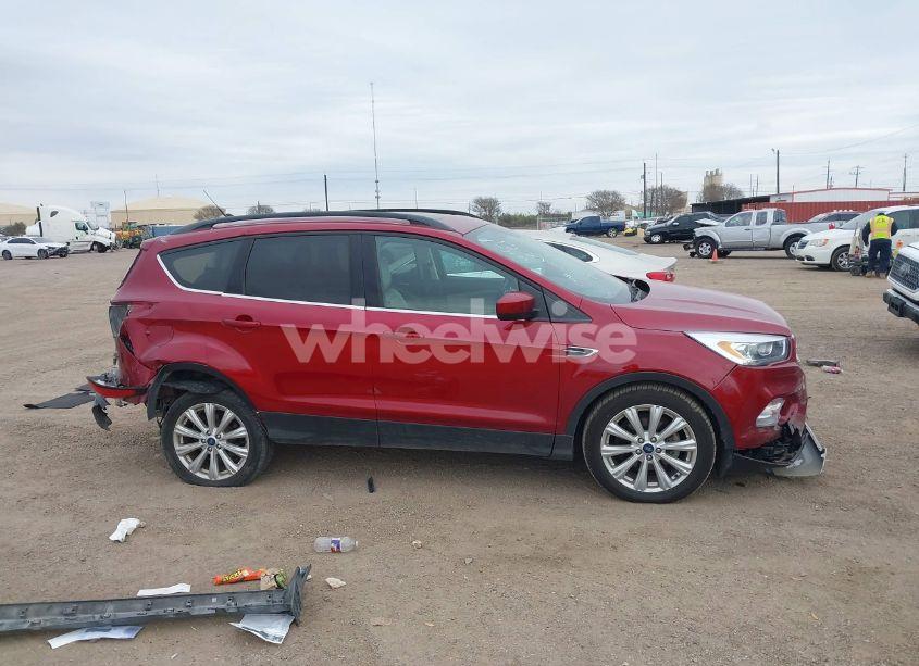 Photo 14 of 2019 Ford Escape SEL (VIN 1FMCU0HD3KUA18315)
