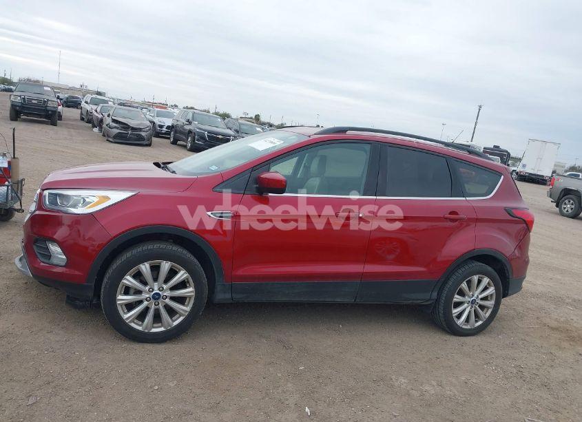 Photo 15 of 2019 Ford Escape SEL (VIN 1FMCU0HD3KUA18315)