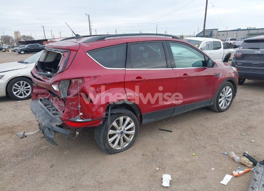 Photo 4 of 2019 Ford Escape SEL (VIN 1FMCU0HD3KUA18315)